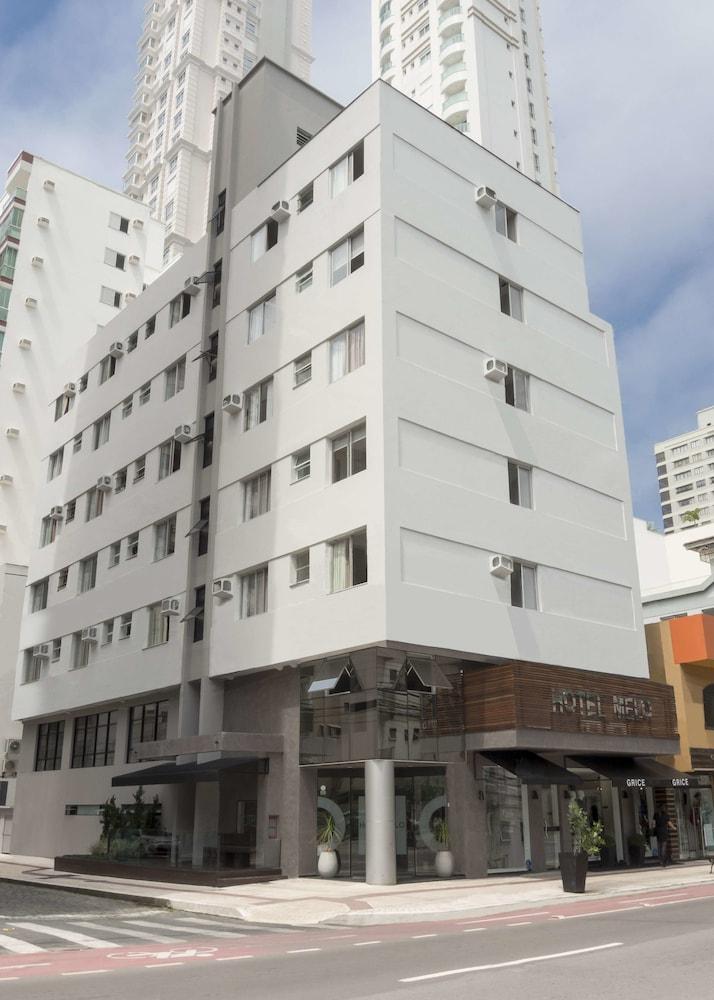Melo 3* Balneário Camboriú