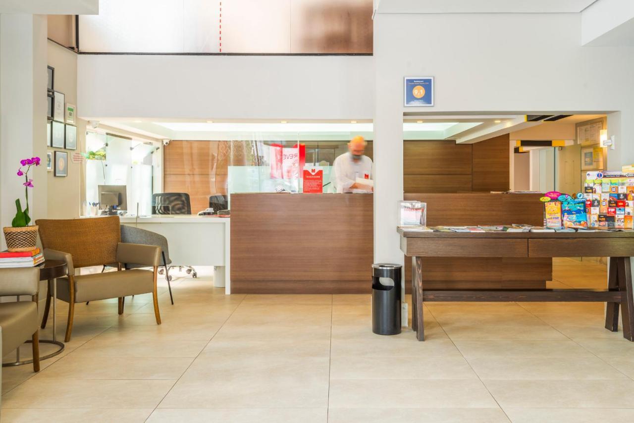 Hotel Melo Balneário Camboriú